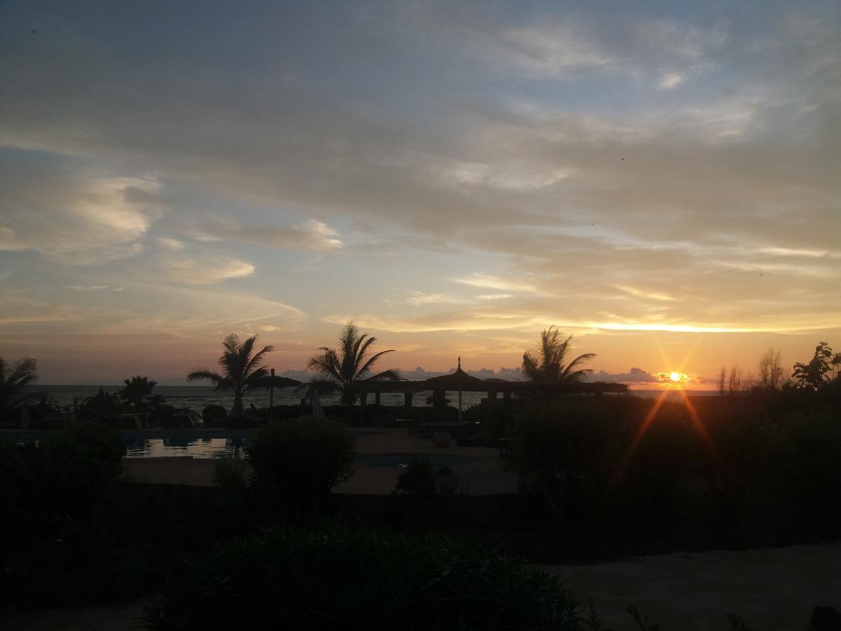 Terre D'Afrique Hotel Popenguine Zewnętrze zdjęcie